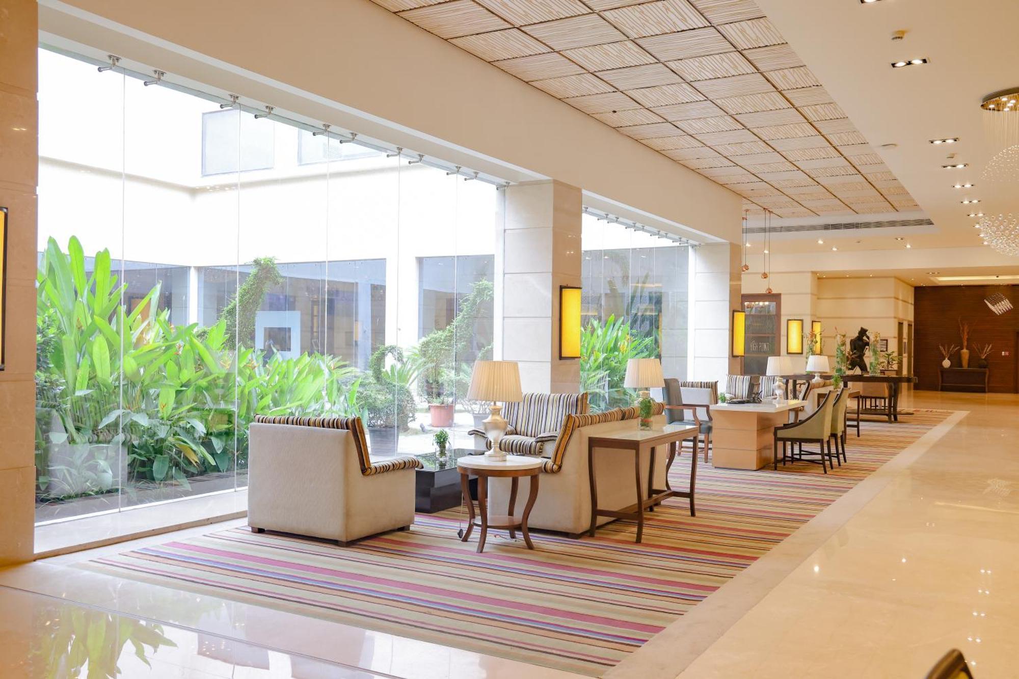 Balaji Sarovar Premiere Solapur Exterior photo
