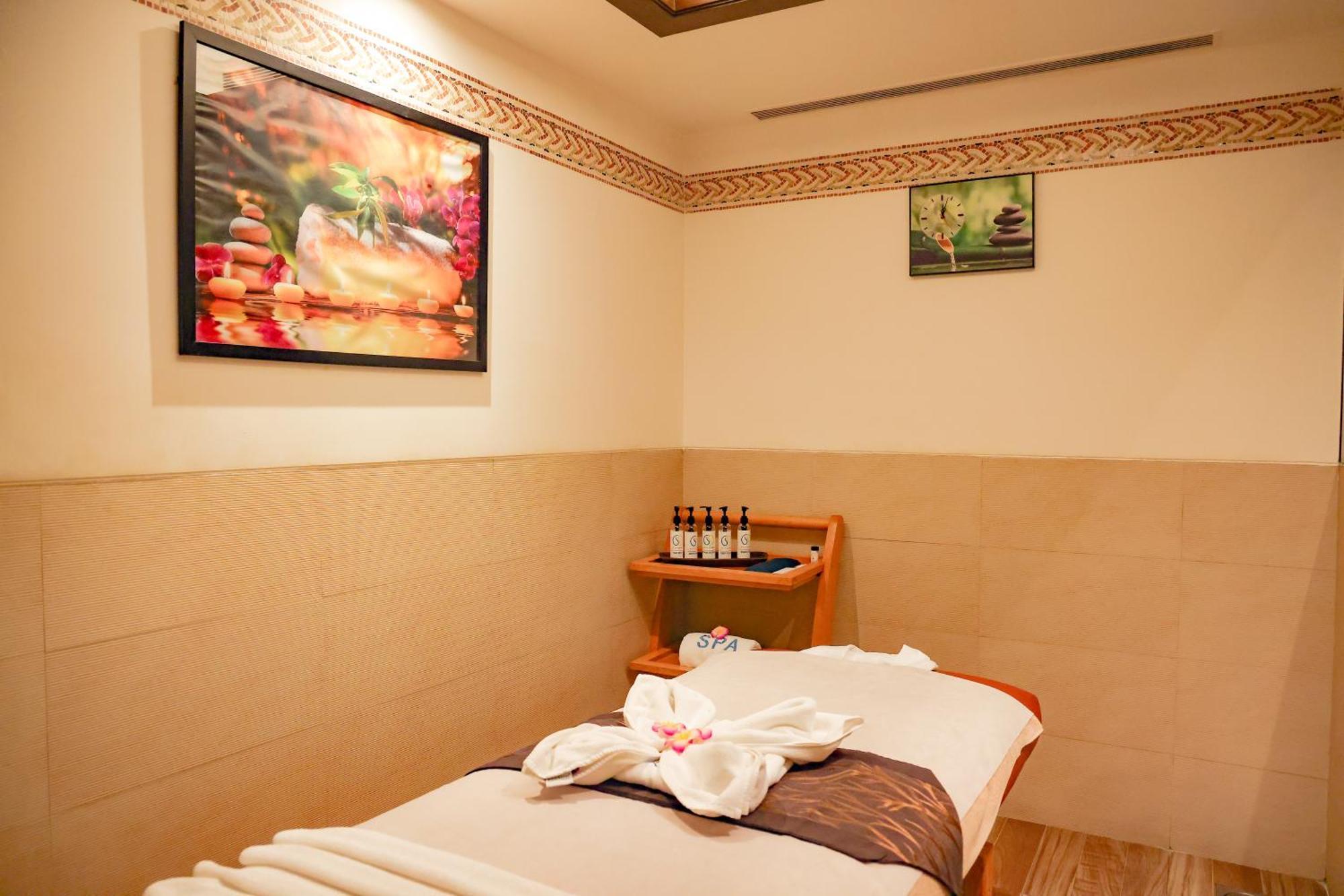 Balaji Sarovar Premiere Solapur Exterior photo