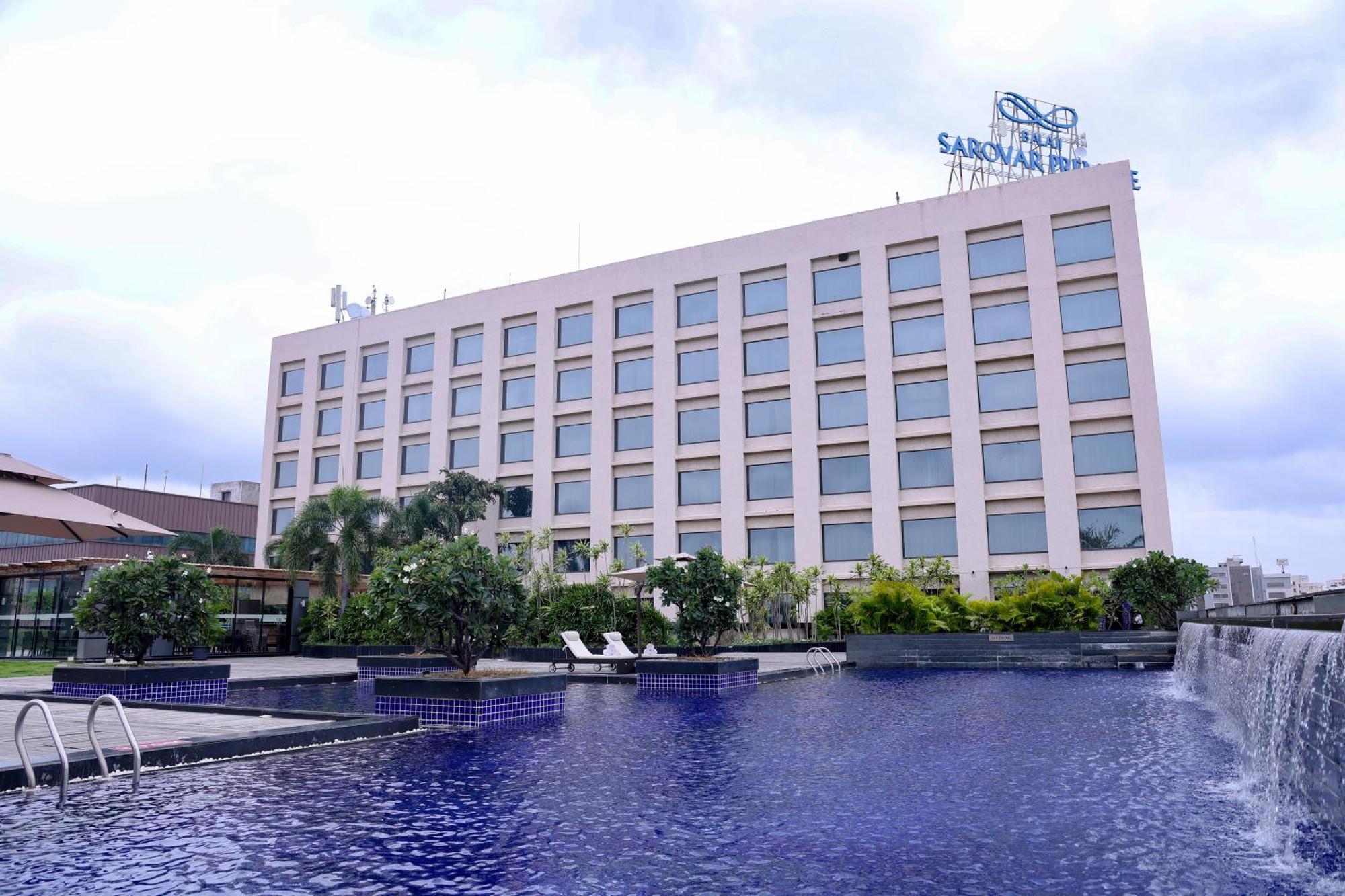 Balaji Sarovar Premiere Solapur Exterior photo