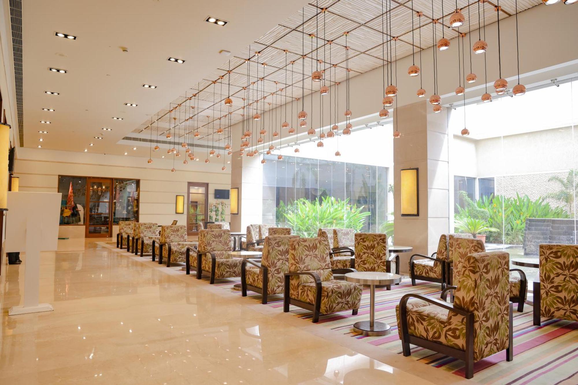 Balaji Sarovar Premiere Solapur Exterior photo