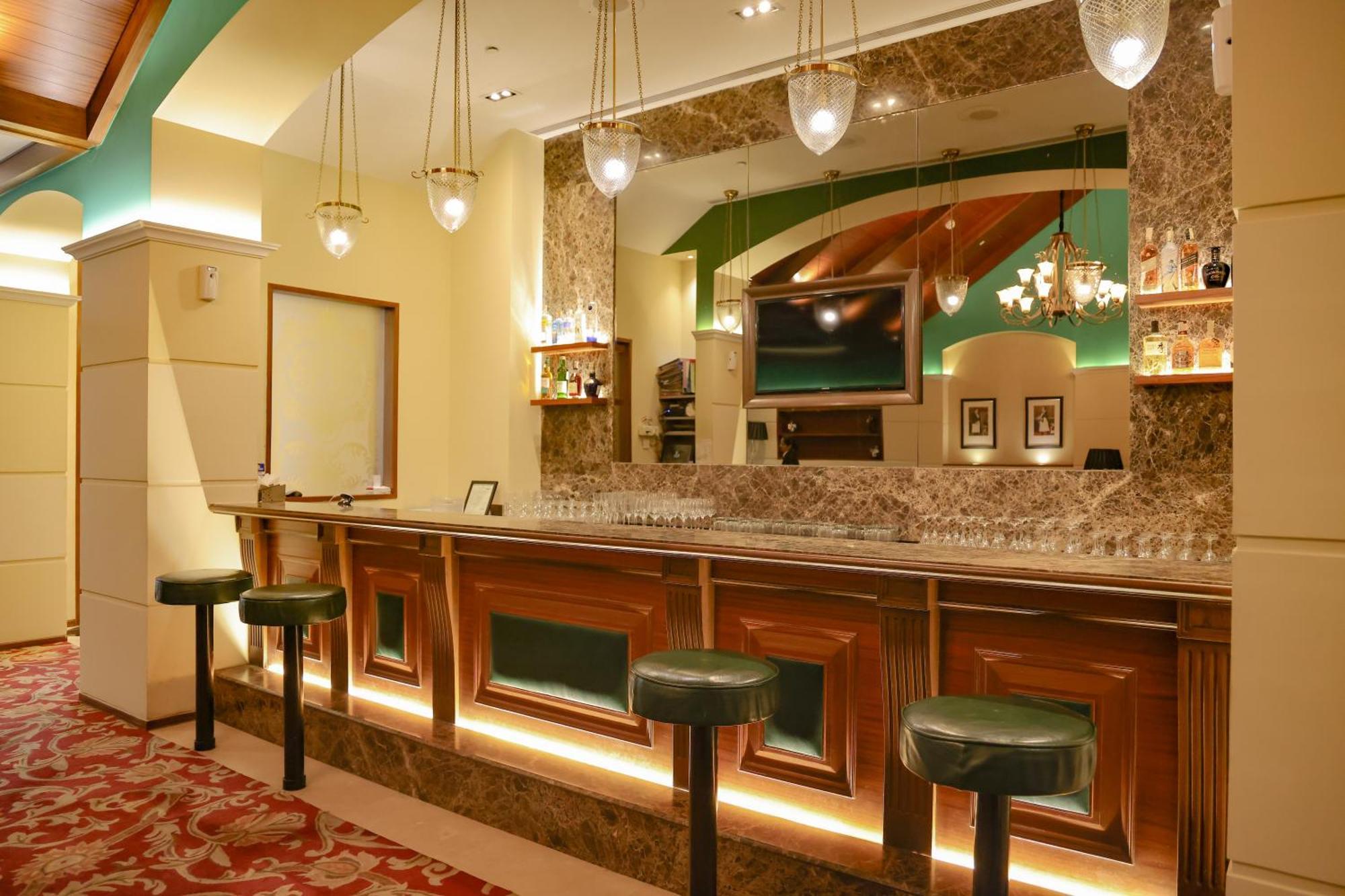 Balaji Sarovar Premiere Solapur Exterior photo