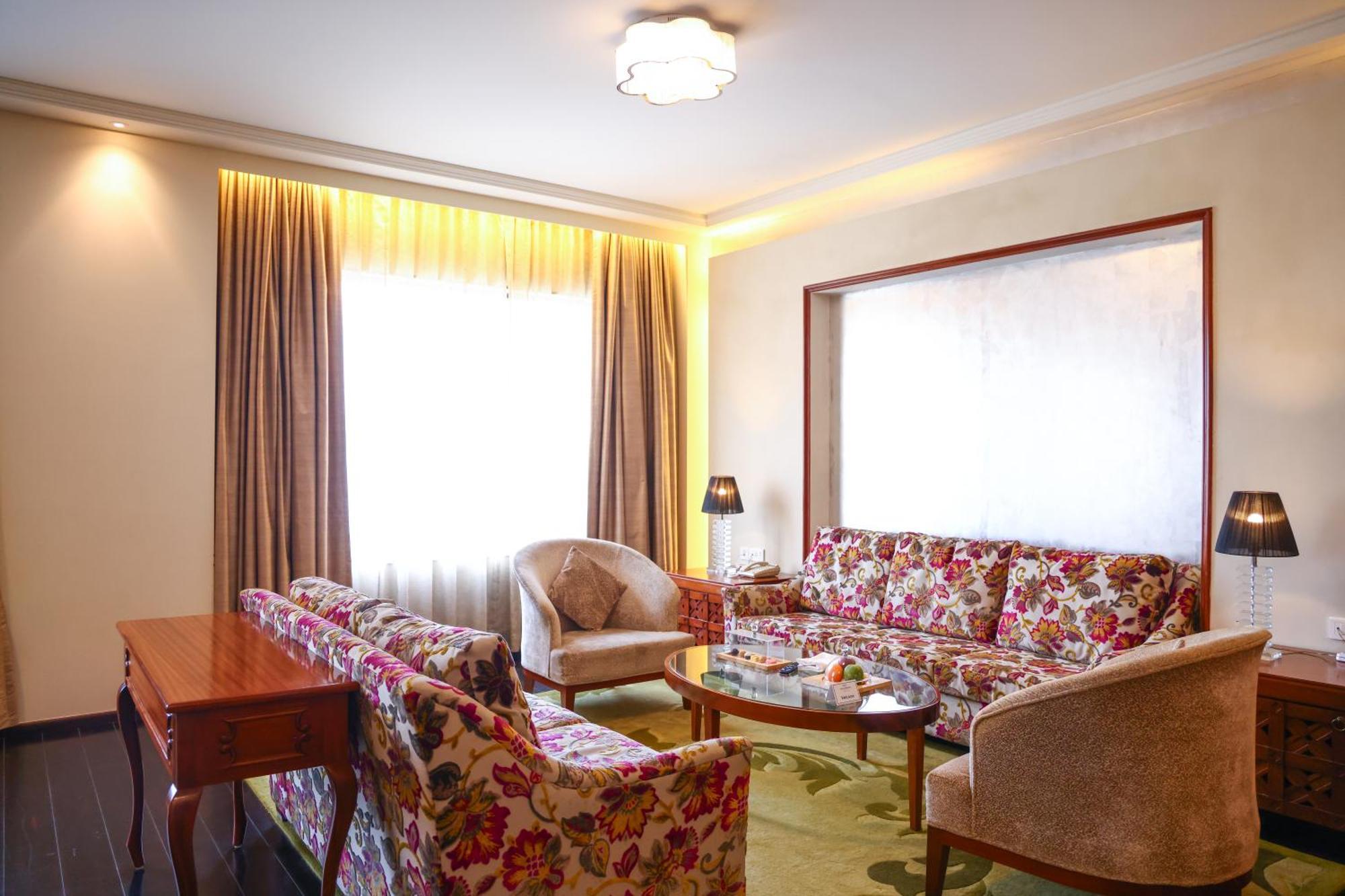 Balaji Sarovar Premiere Solapur Exterior photo